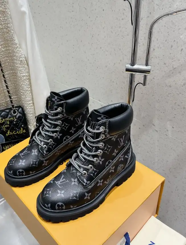 hype LV Boots