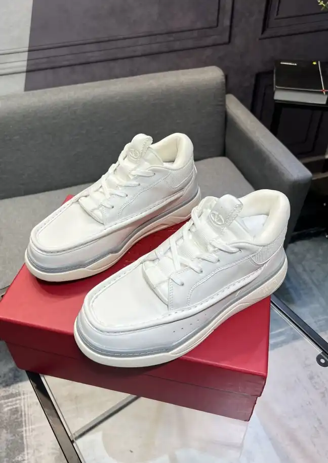 hype Valentino Casual Shoes