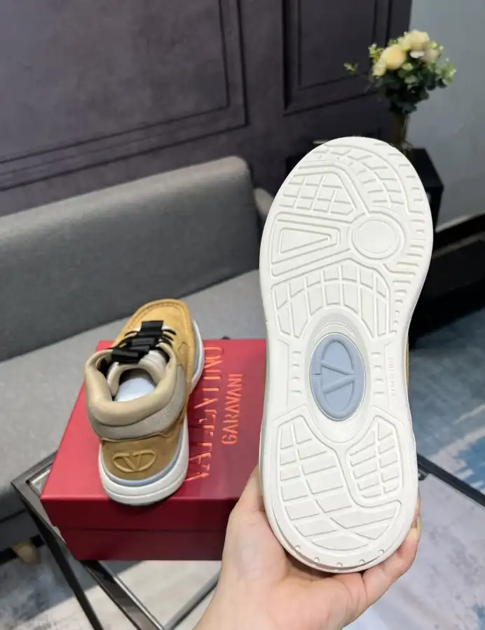 hype Valentino Casual Shoes