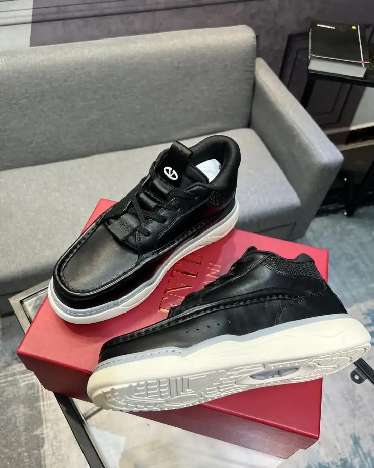 hype Valentino Casual Shoes