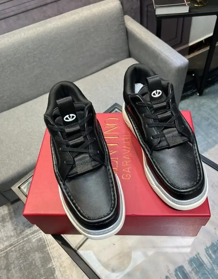 hype Valentino Casual Shoes