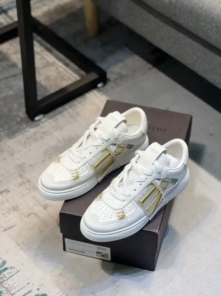 hype Valentino Casual Shoes