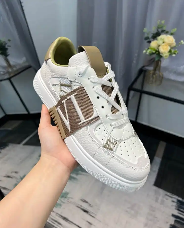 hype Valentino Casual Shoes