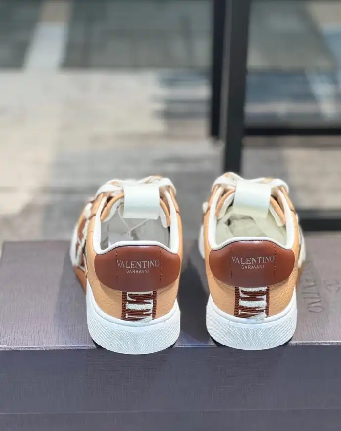 hype Valentino Casual Shoes