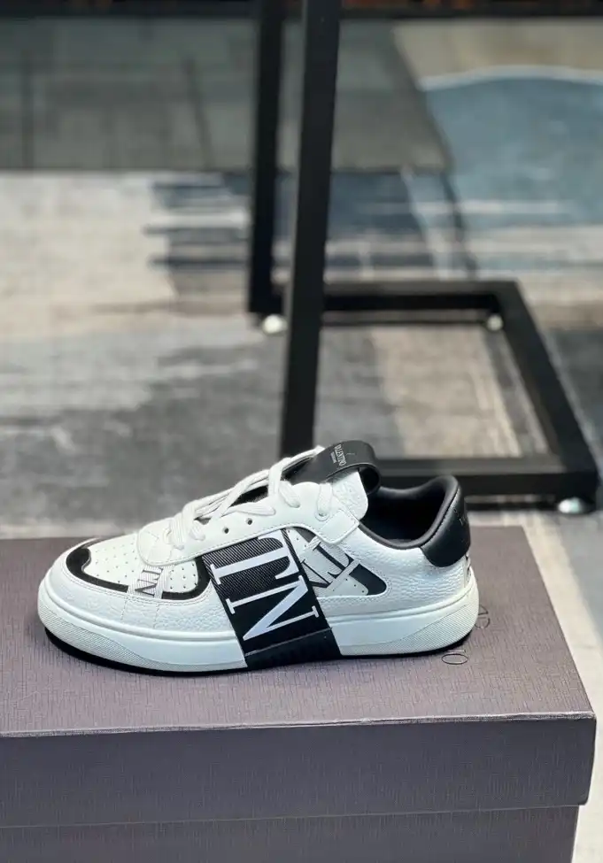 hype Valentino Casual Shoes