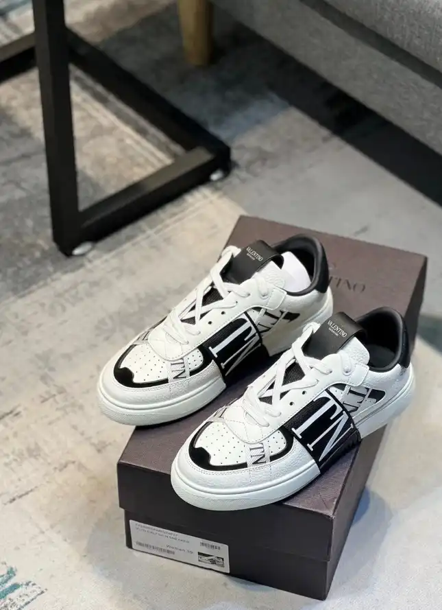 hype Valentino Casual Shoes