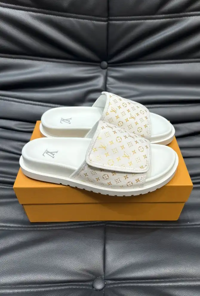 hype LV Slippers