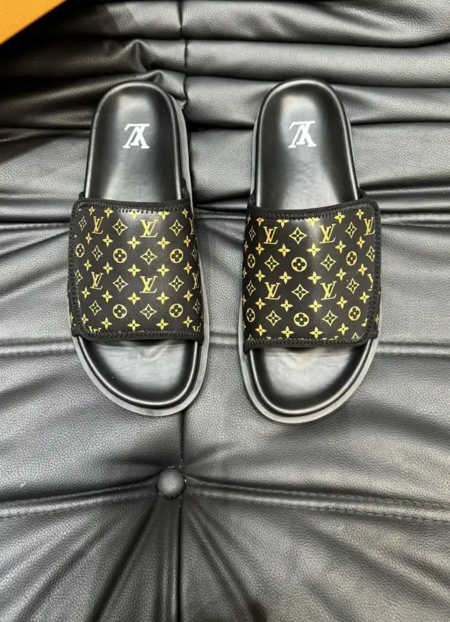 hype LV Slippers