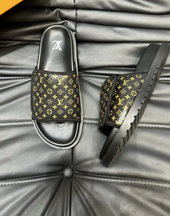 hype LV Slippers