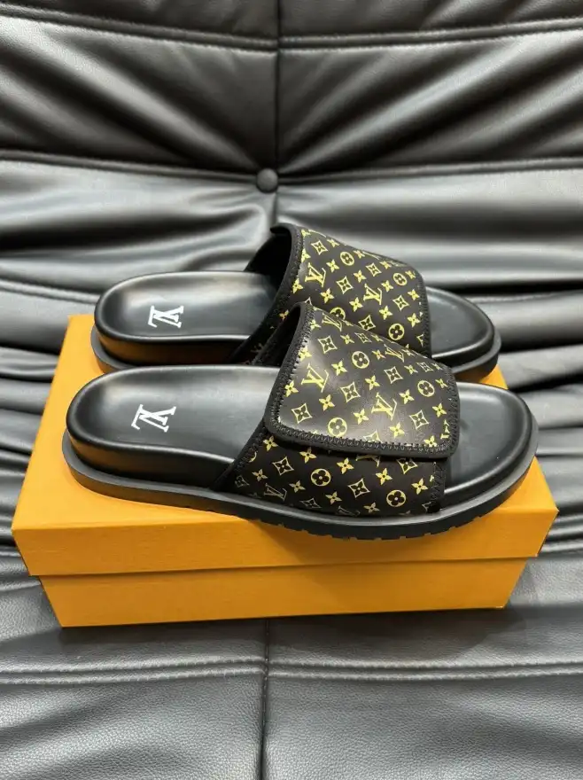 hype LV Slippers