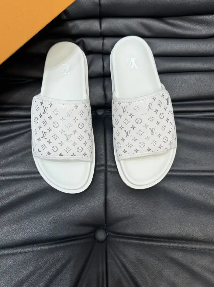 hype LV Slippers