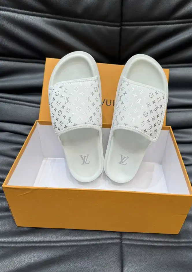 hype LV Slippers