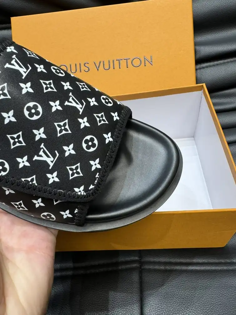 hype LV Slippers