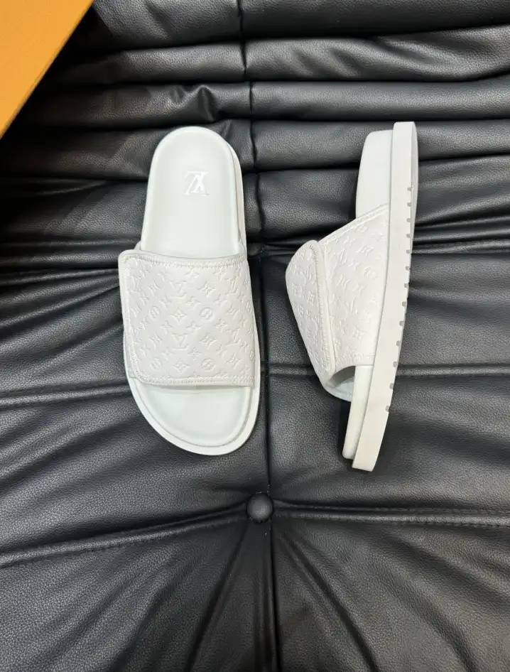 hype LV Slippers