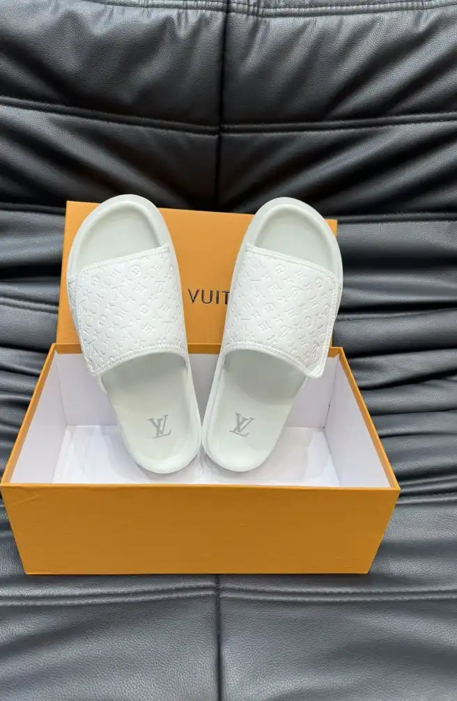 hype LV Slippers