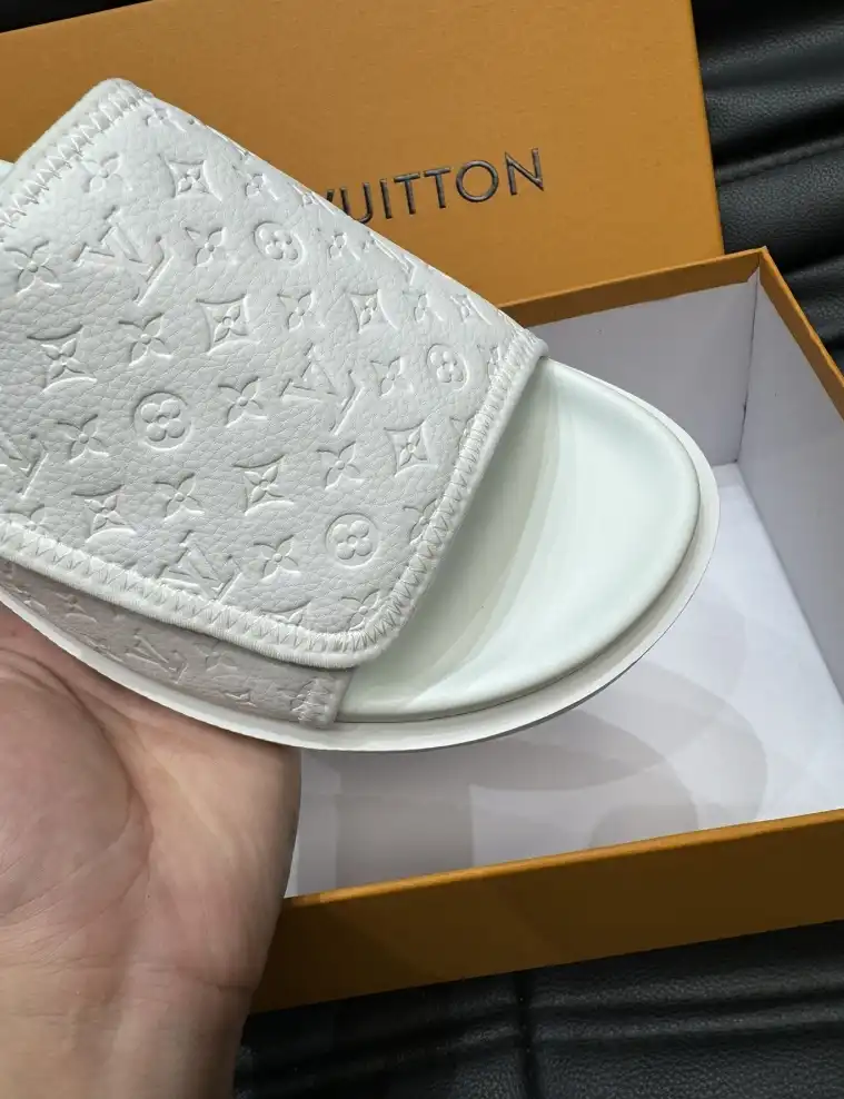 hype LV Slippers