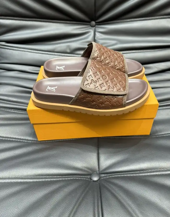 hype LV Slippers