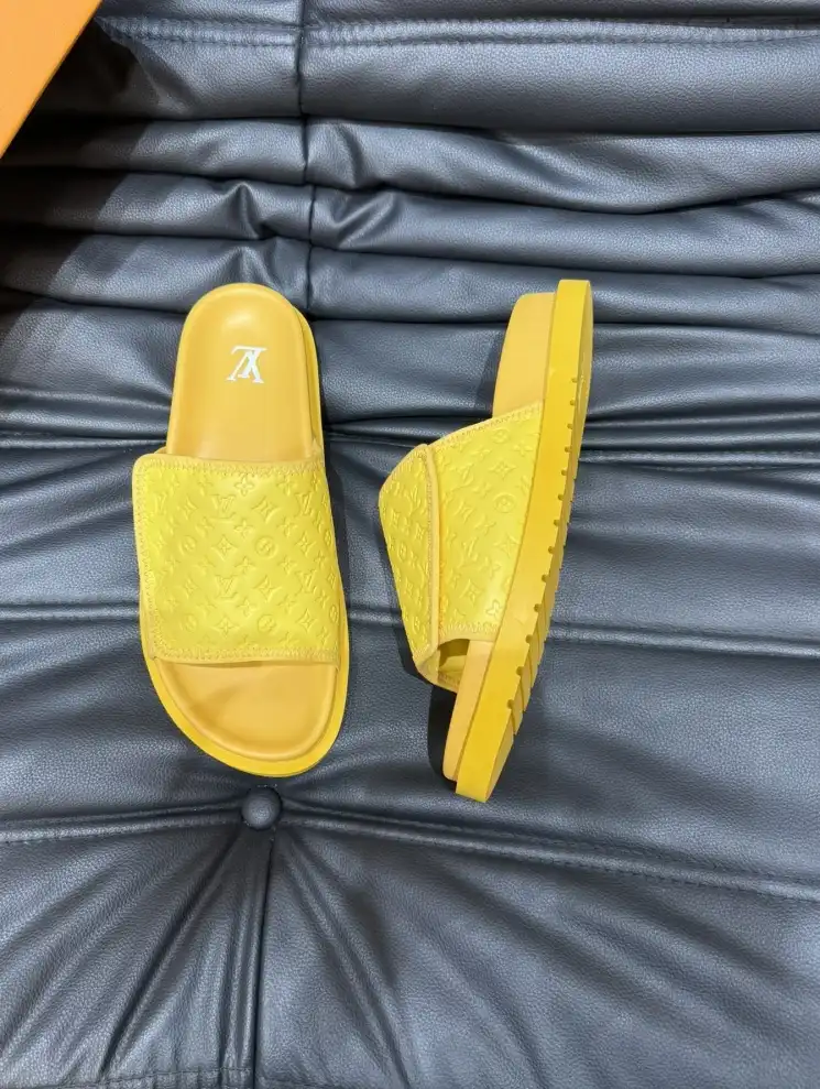 hype LV Slippers