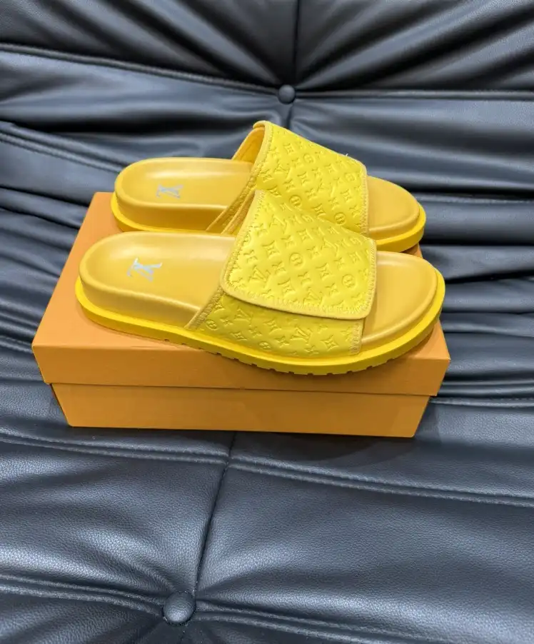 hype LV Slippers