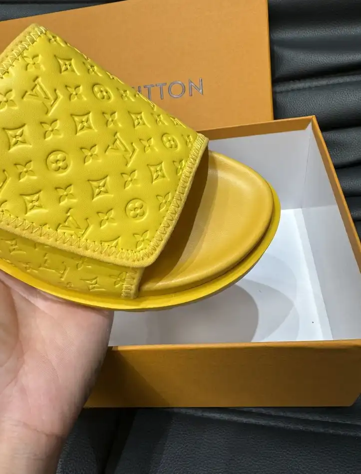 hype LV Slippers