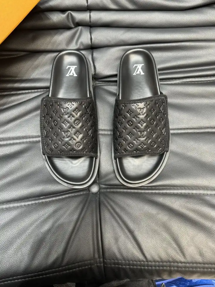 hype LV Slippers