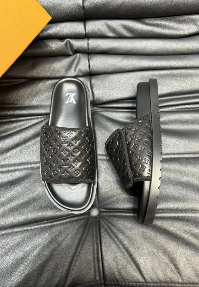 hype LV Slippers