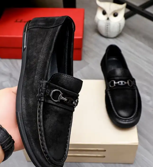 hype Ferragamo Leather Shoes