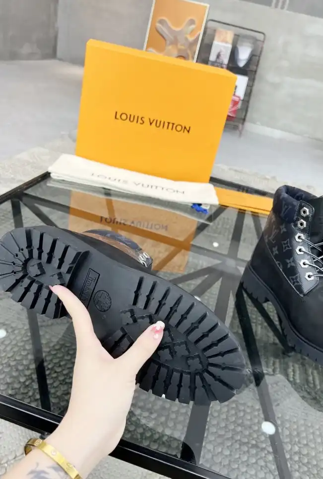 hype LV Boots