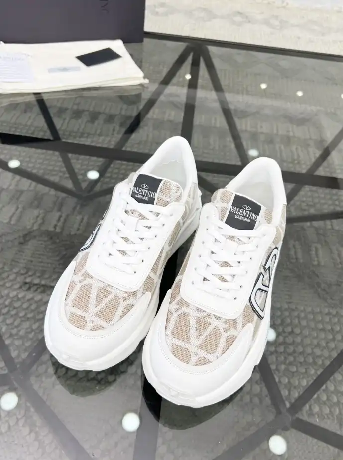 hype Valentino Casual Shoes