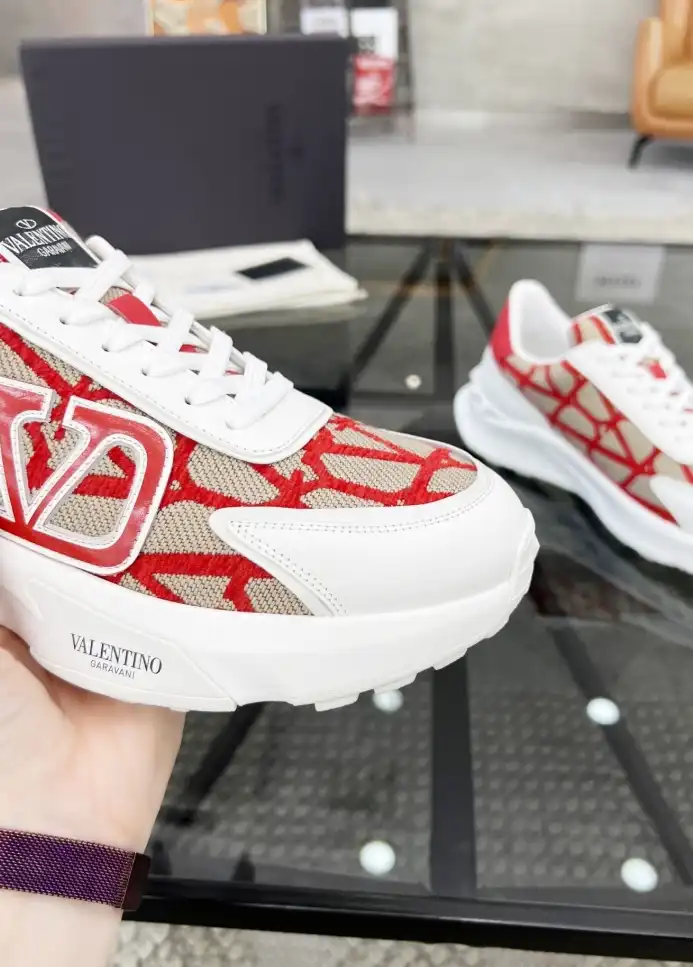 hype Valentino Casual Shoes