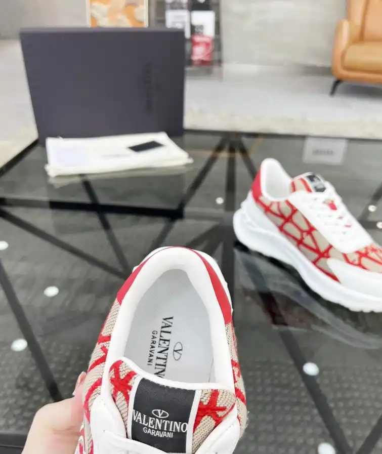 hype Valentino Casual Shoes