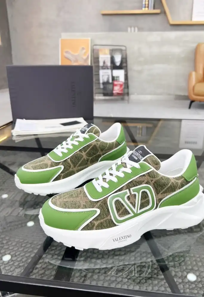 hype Valentino Casual Shoes