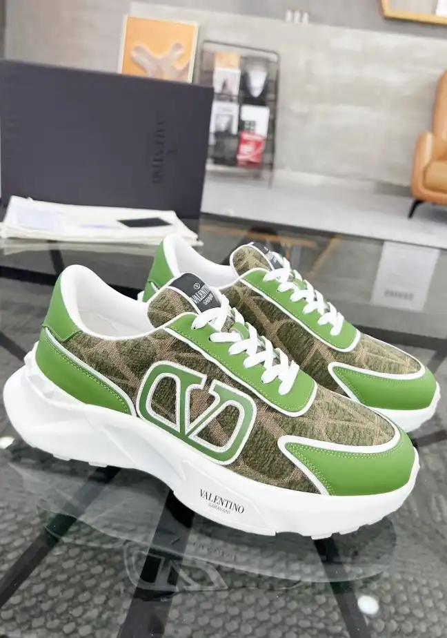 hype Valentino Casual Shoes