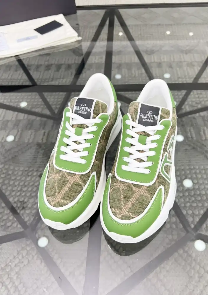 hype Valentino Casual Shoes