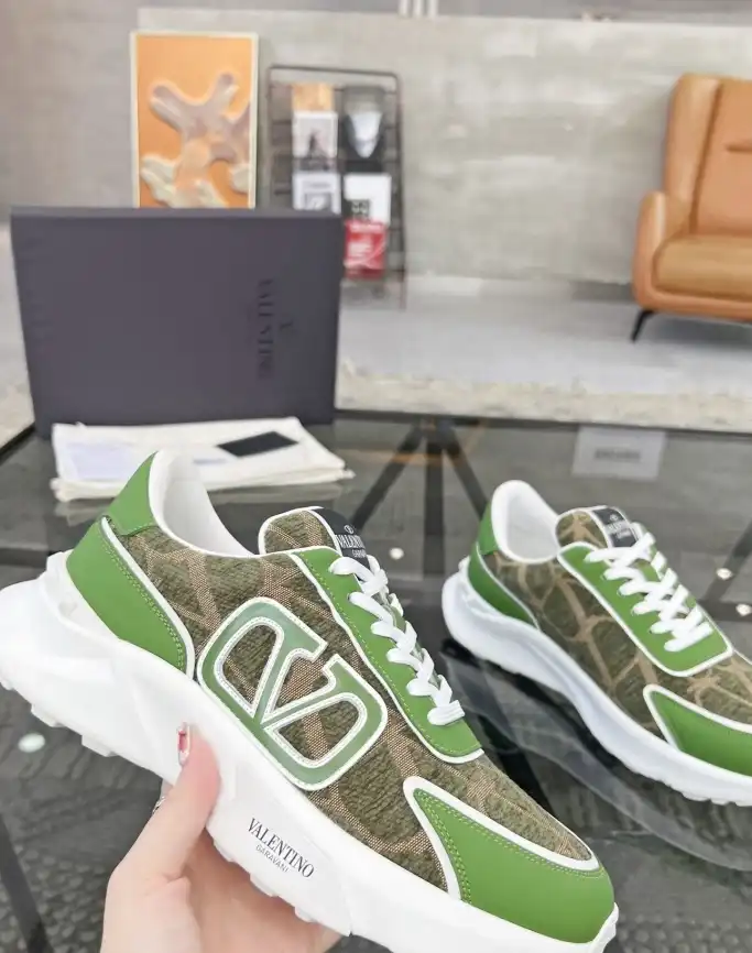 hype Valentino Casual Shoes