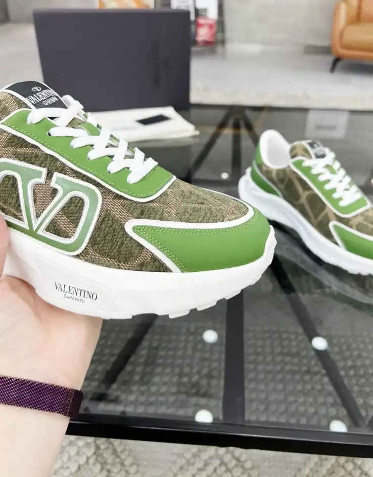 hype Valentino Casual Shoes