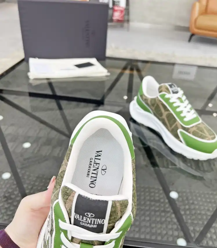 hype Valentino Casual Shoes