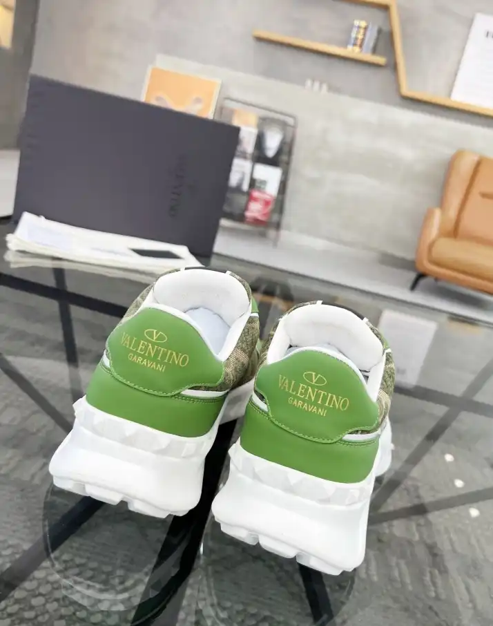 hype Valentino Casual Shoes