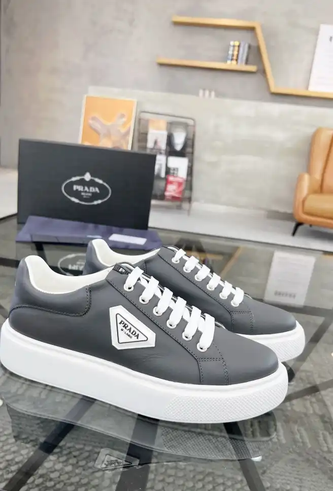 hype Prada Casual Shoes