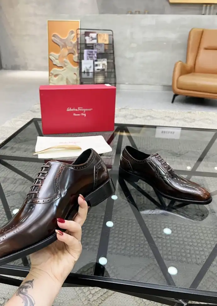 hype Ferragamo Leather Shoes