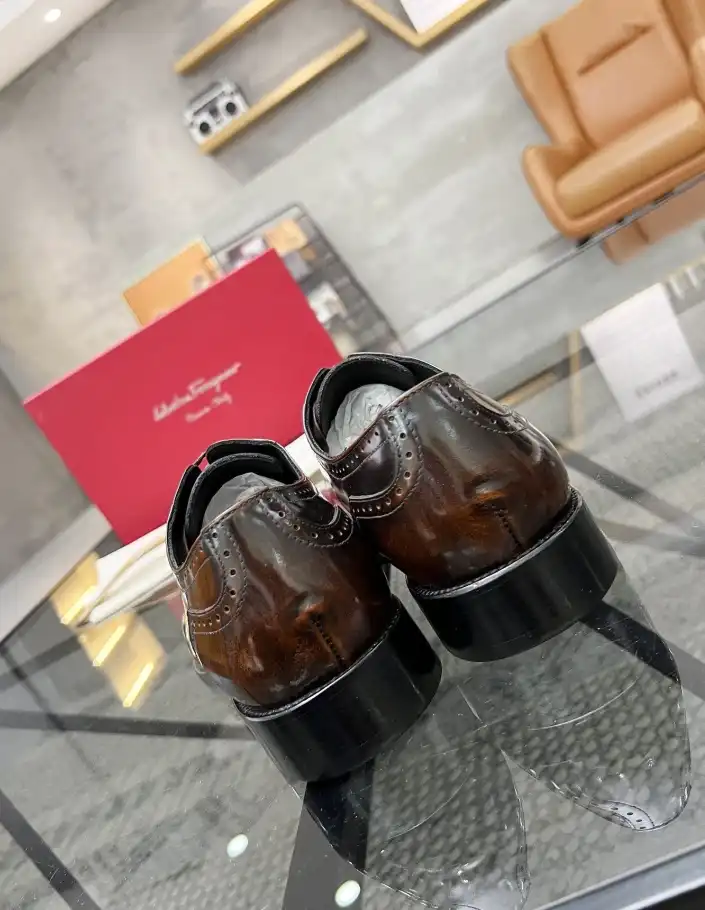 hype Ferragamo Leather Shoes