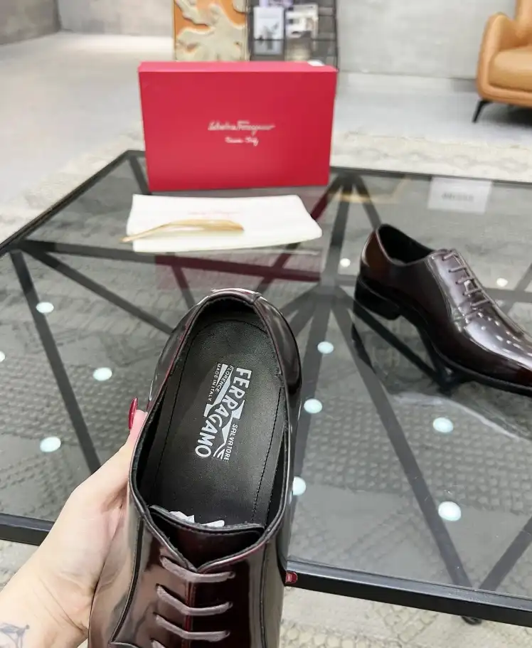 hype Ferragamo Leather Shoes