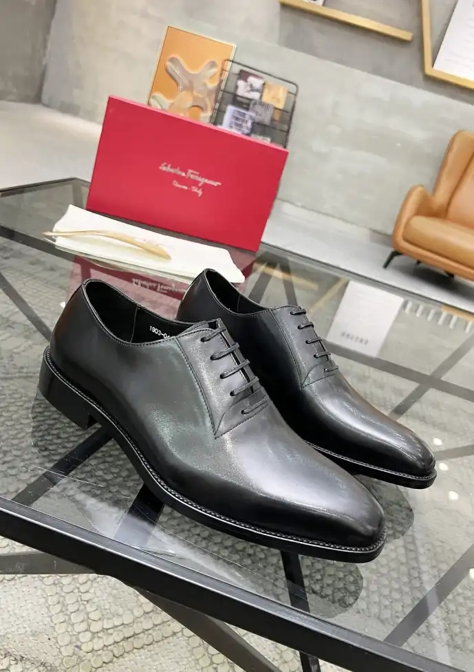 hype Ferragamo Leather Shoes