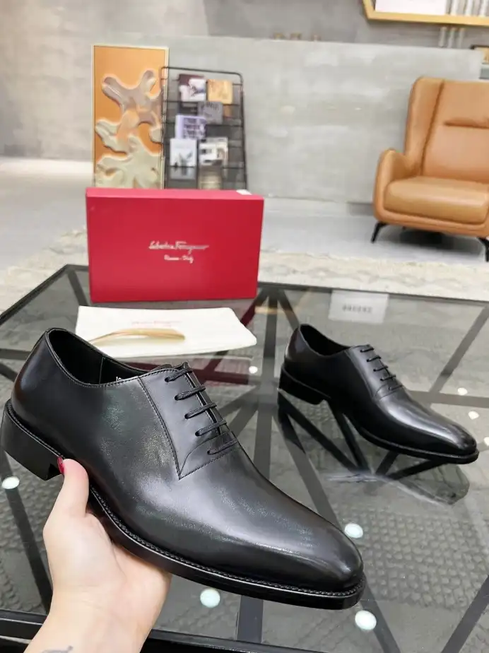 hype Ferragamo Leather Shoes