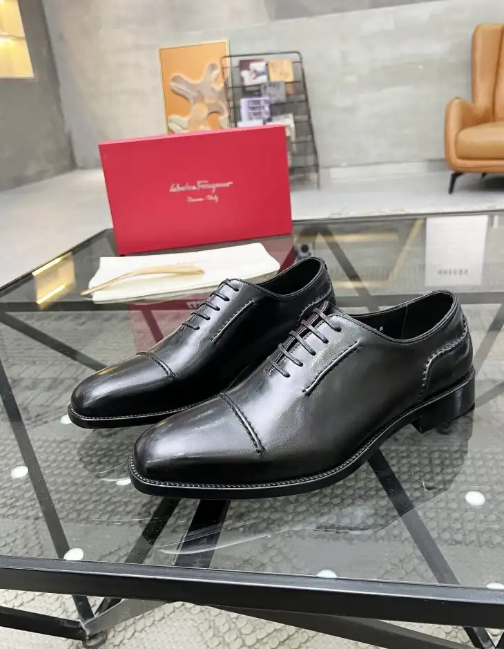 hype Ferragamo Leather Shoes