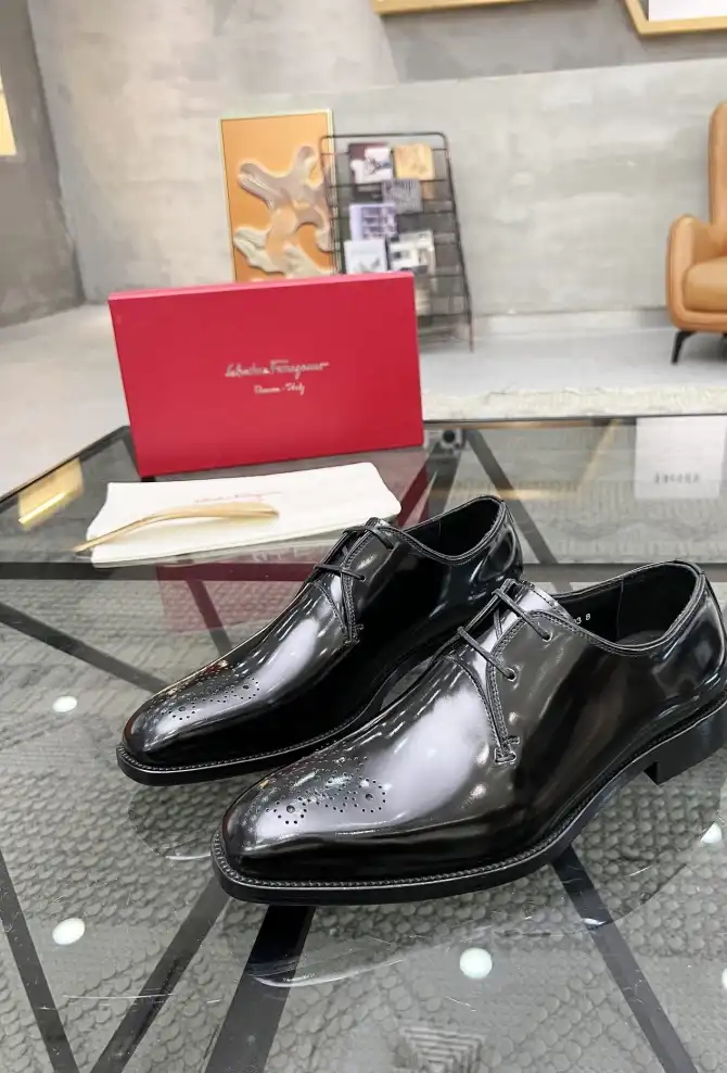 hype Ferragamo Leather Shoes