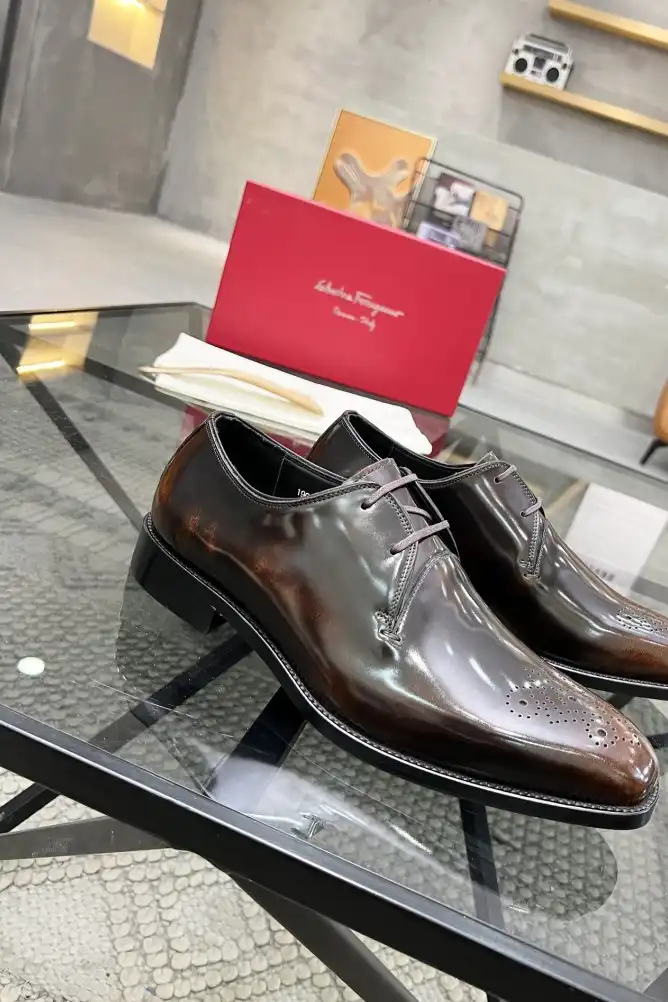 hype Ferragamo Leather Shoes