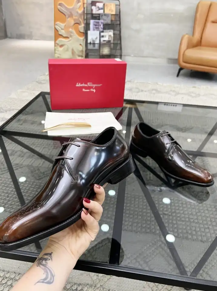 hype Ferragamo Leather Shoes