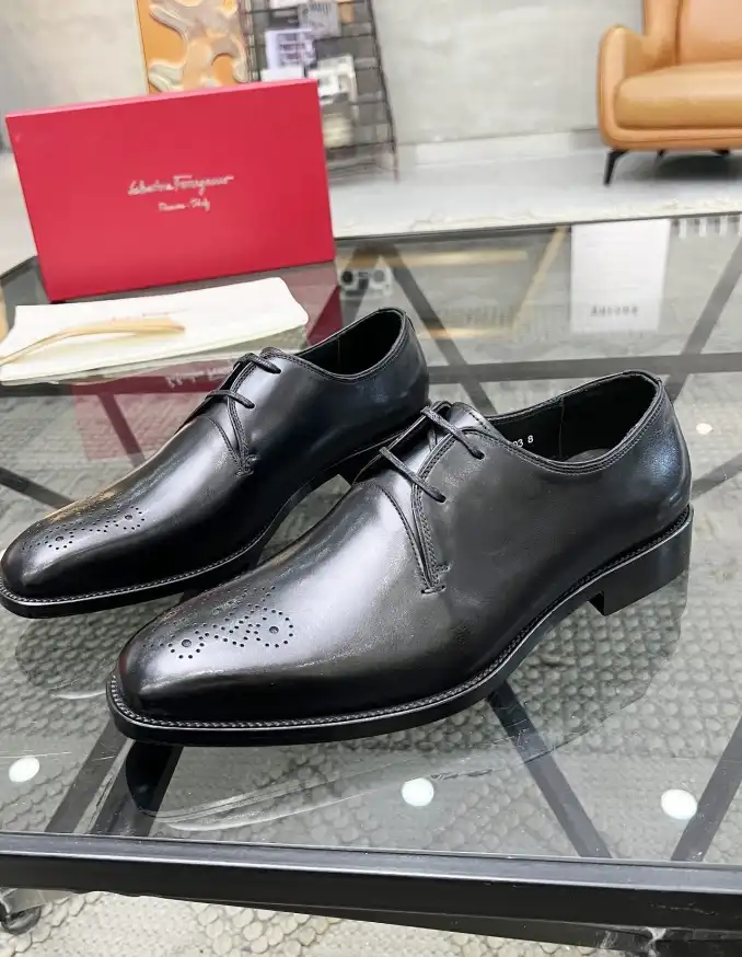 hype Ferragamo Leather Shoes