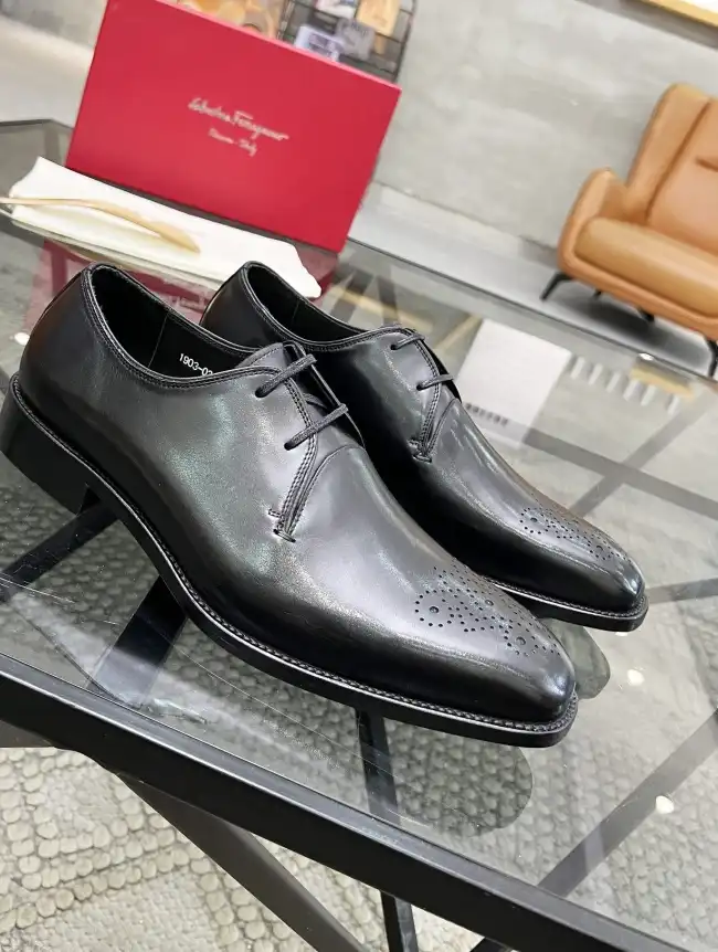 hype Ferragamo Leather Shoes